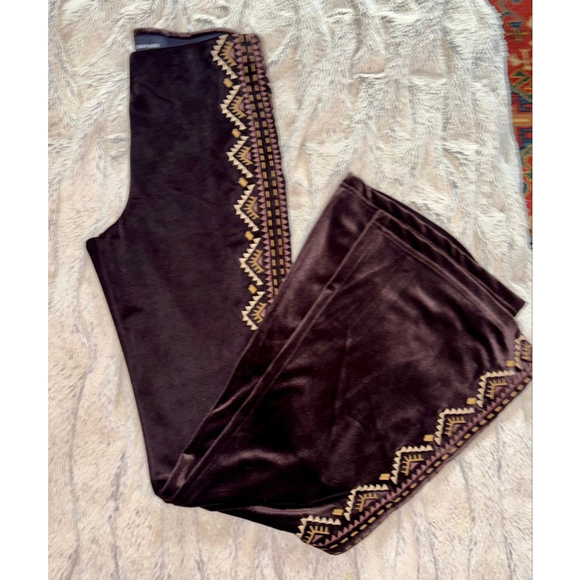 Free People Driftwood Embroidered boho coastal cowgirl Velvet Flare Pants size M - Picture 4 of 8